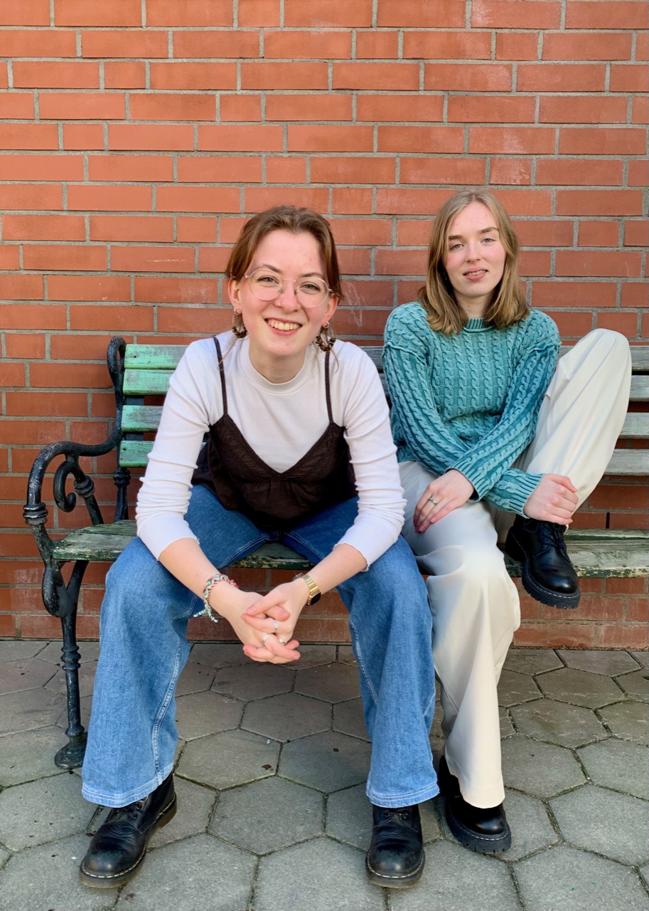 Porträt Nina Quast und Nelly Schubert
