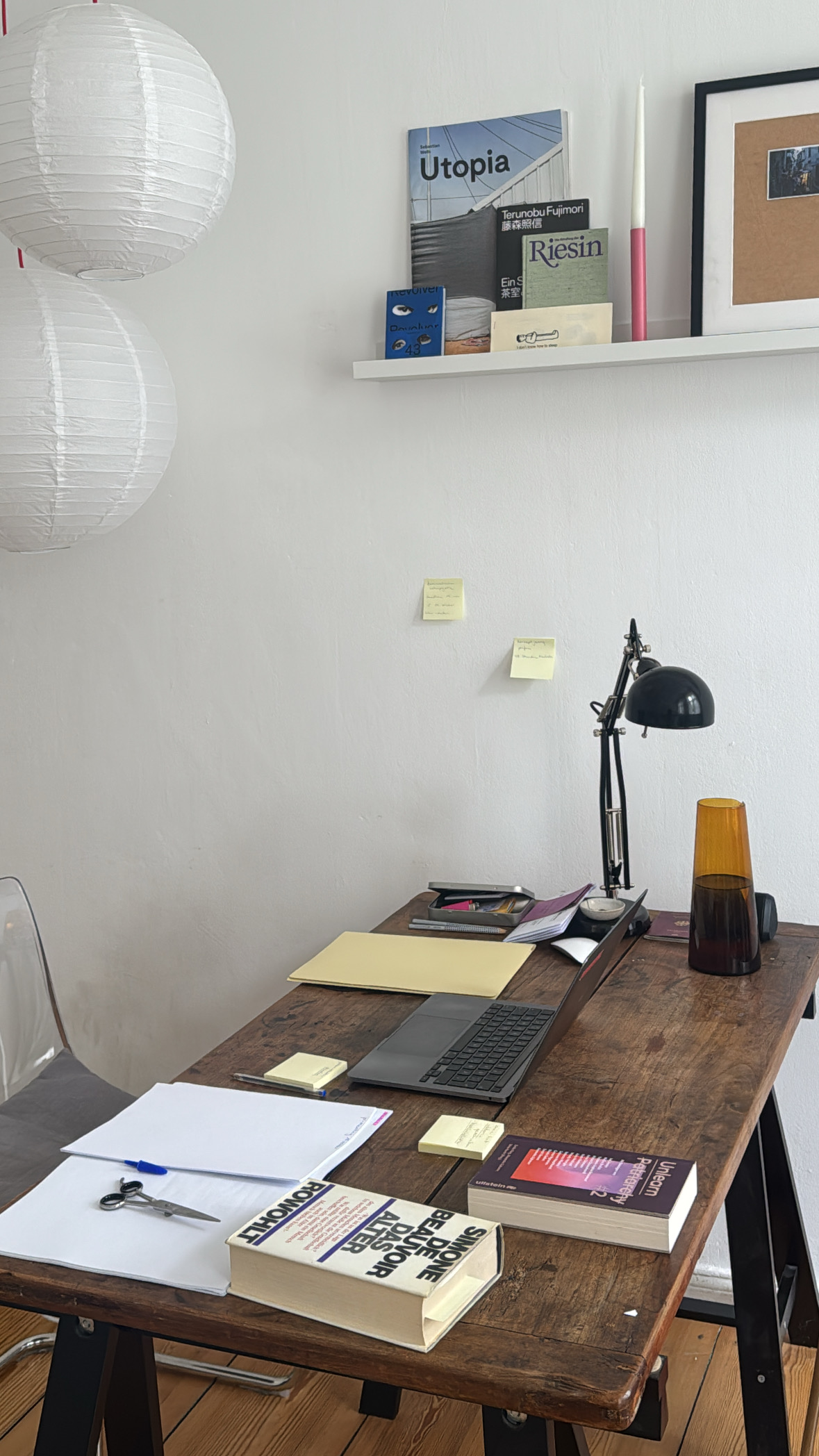 Schreibtisch, Malin Kraus